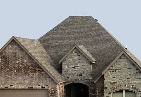 The benefits of pro roof cleaning